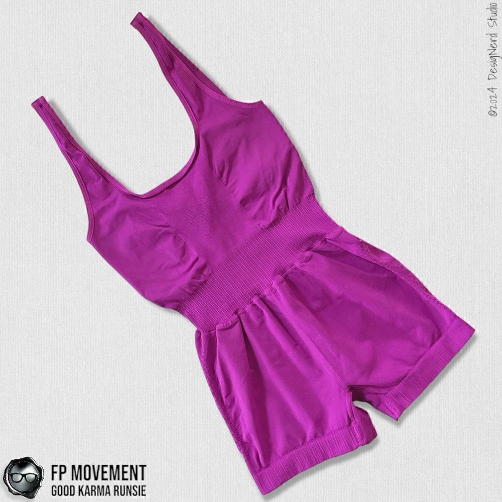 FP MOVEMENT GOOD KARMA RUNSIE WORKOUT ROMPER ONE PIECE IN NEON MAGENTA SIZE XS/S